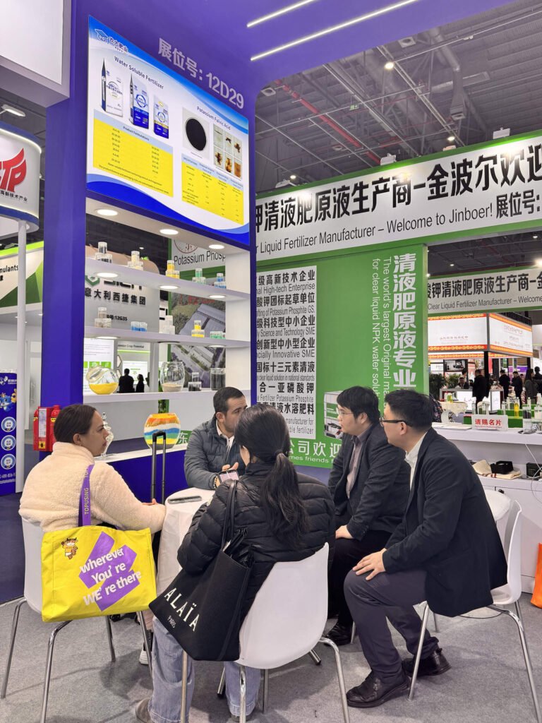 Risso talks with international customers at the exhibition